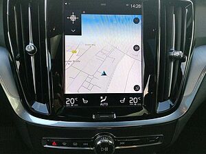 Volvo  Core Plug-In Hybrid