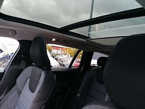 Volvo  Core Plug-In Hybrid