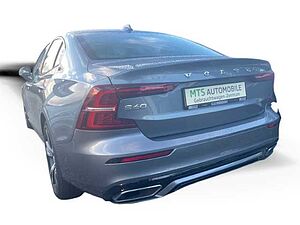Volvo  R Design Plug-In Hybrid T8 4x4, Standhzg, Navi, Leder, 360 Grad Kamera. Allrad S