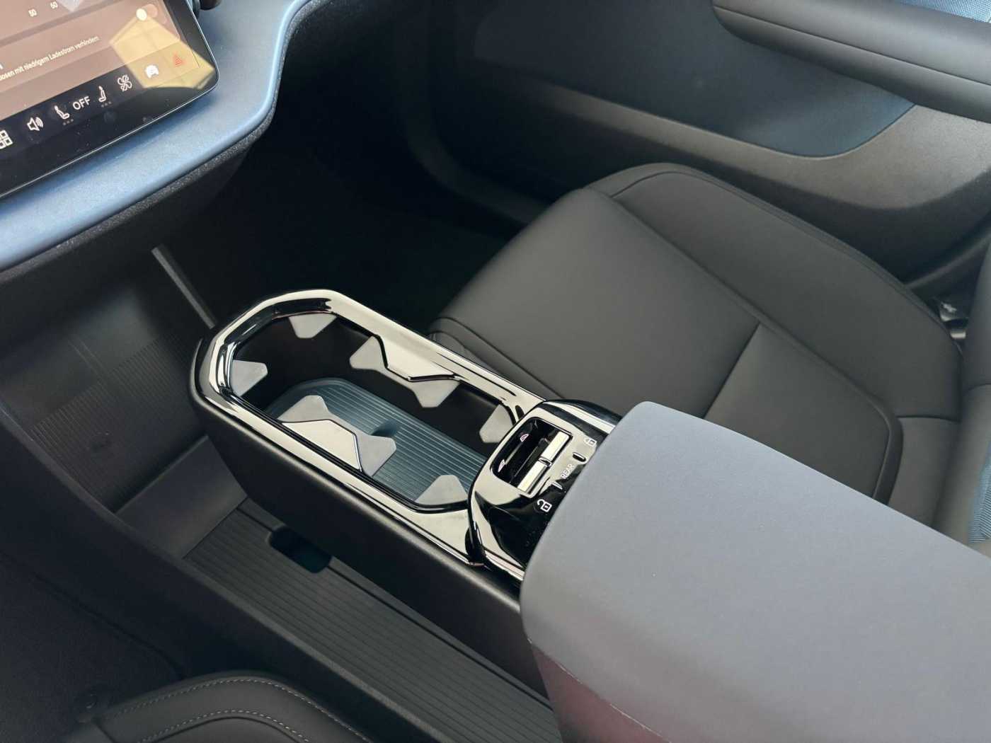 Volvo  Twin AWD Ultra 360° ACC PANO PAP MEMORY