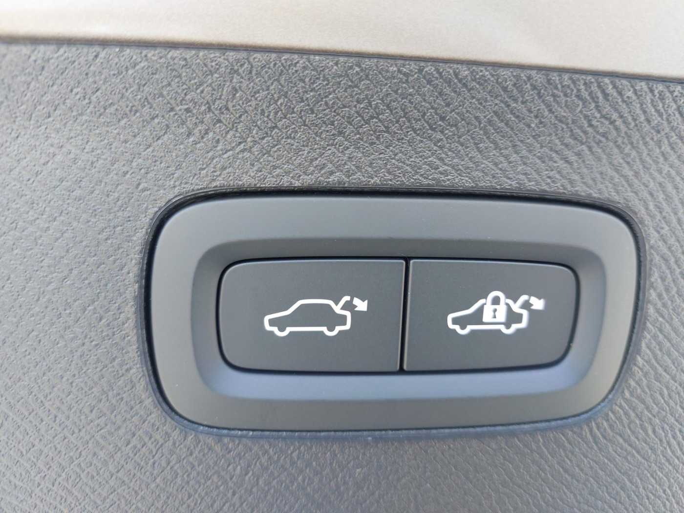Volvo  Ultra