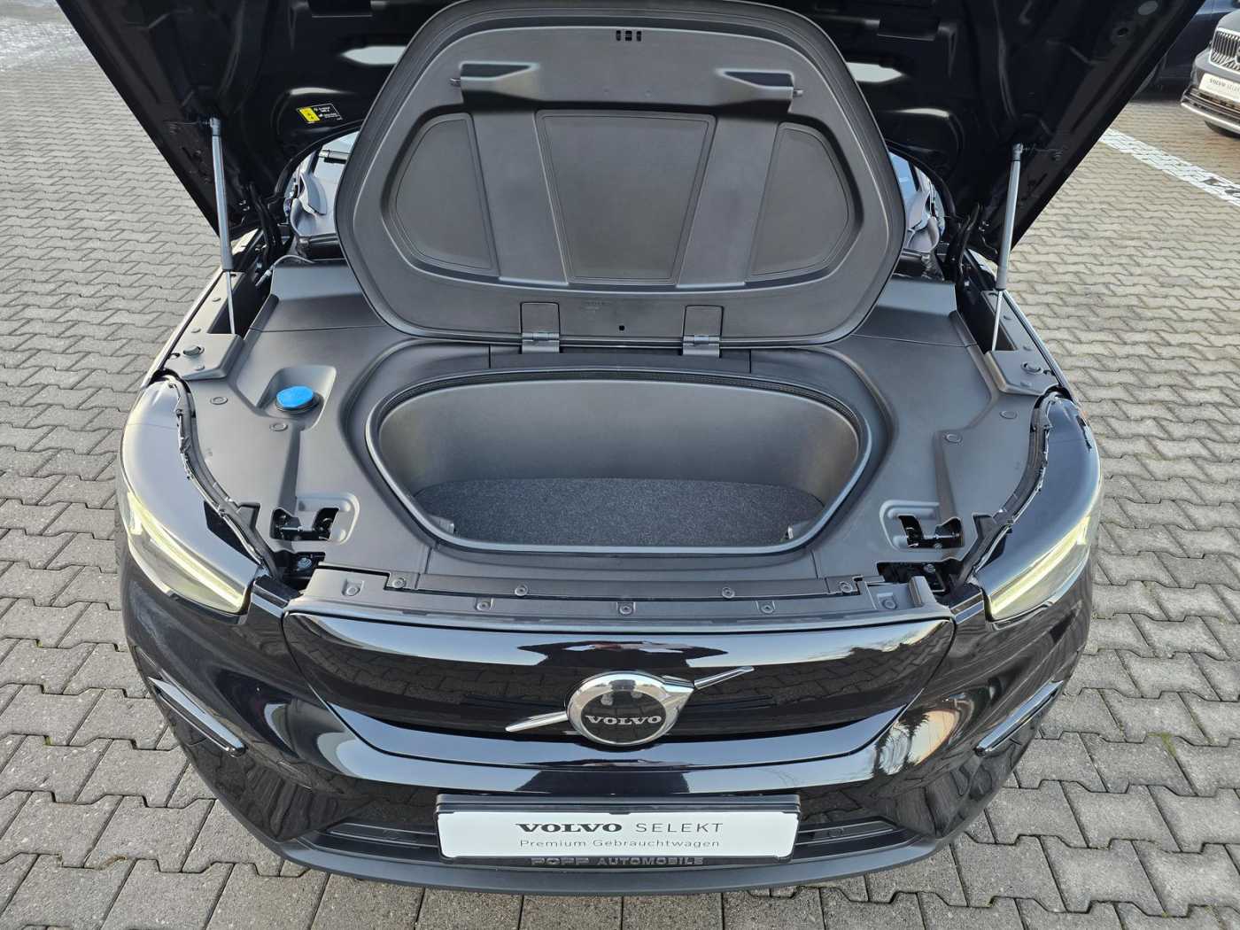Volvo  Pure Electric Single Motor FWD PLUS ACC