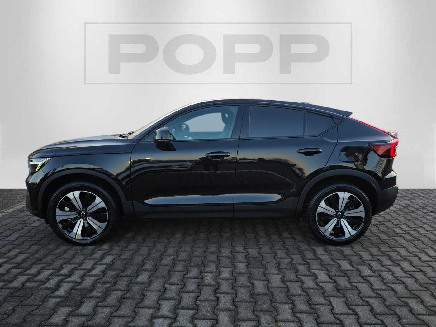 Volvo  Pure Electric Single Motor FWD PLUS ACC