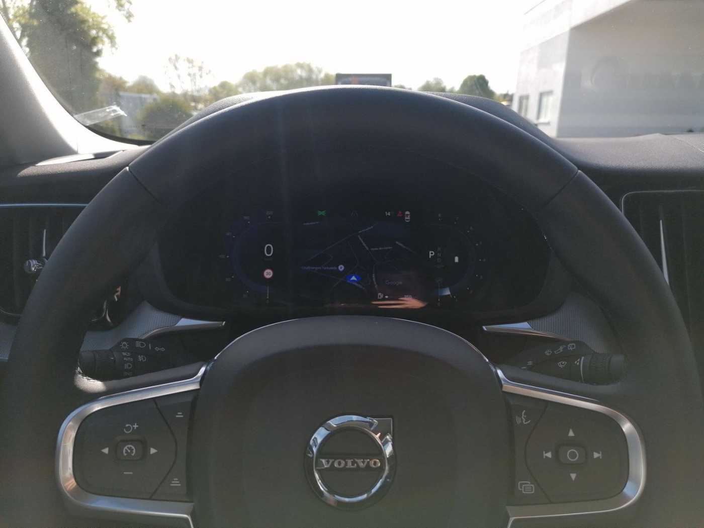 Volvo  20'