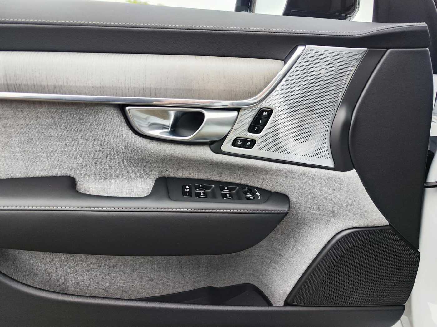 Volvo  Plug-In Hybrid