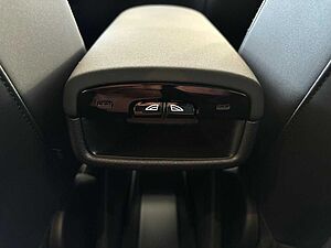 Volvo  Twin AWD Ultra 360° ACC PANO PAP MEMORY