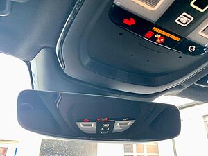 Volvo  B4 Plus Dark 360° ACC AHK PANO 2xSHZ STDHZ