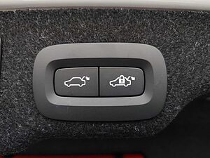 Volvo  Plug-In Hybrid