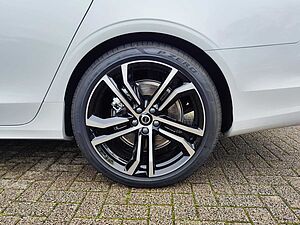 Volvo  Plug-In Hybrid