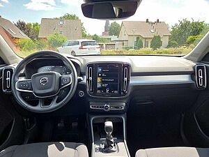 Volvo  2WD