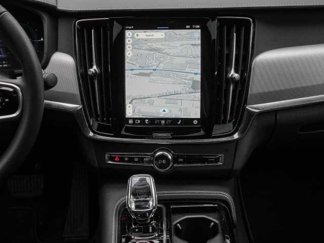 Volvo  Ultimate Dark Recharge Plug-In Hybrid AWD T8 Twin Engine EU6d HUD AD StandHZG Le