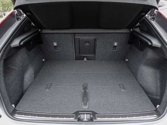 Volvo  Single Motor Extended Range Ultimate Pixel LED 20 Zoll