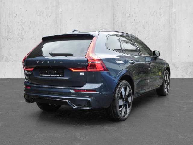 Volvo  Ultra Dark Recharge Plug-In Hybrid AWD T8 Twin Engine EU6d HUD StandHZG digitale