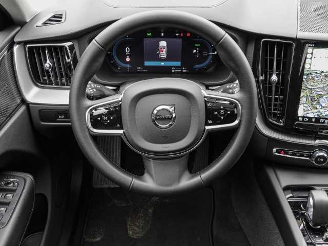 Volvo  Ultra Dark Recharge Plug-In Hybrid AWD T8 Twin Engine EU6d HUD StandHZG digitale