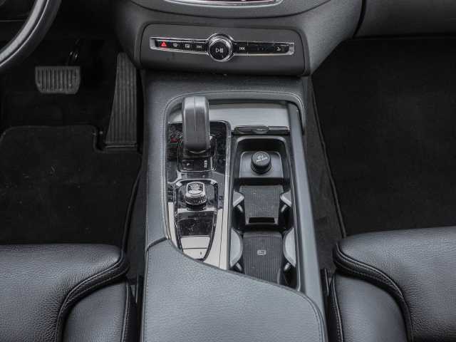 Volvo  Inscription Expression Recharge Plug-In Hybrid AWD T8 Twin Engine EU6d 7-Sitzer