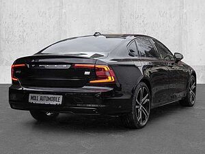 Volvo  Ultimate Dark Recharge Plug-In Hybrid AWD T8 Twin Engine EU6d HUD AD StandHZG Le