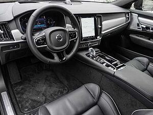 Volvo  Ultimate Dark Recharge Plug-In Hybrid AWD T8 Twin Engine EU6d HUD AD StandHZG Le