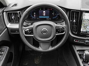 Volvo  Ultra Dark Recharge Plug-In Hybrid AWD T8 Twin Engine EU6d HUD StandHZG digitale