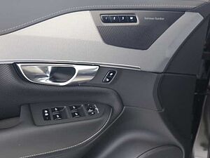 Volvo  Plus Bright Recharge Plug-In Hybrid AWD T8 Twin Engine EU6d 7-Sitzer StandHZG di