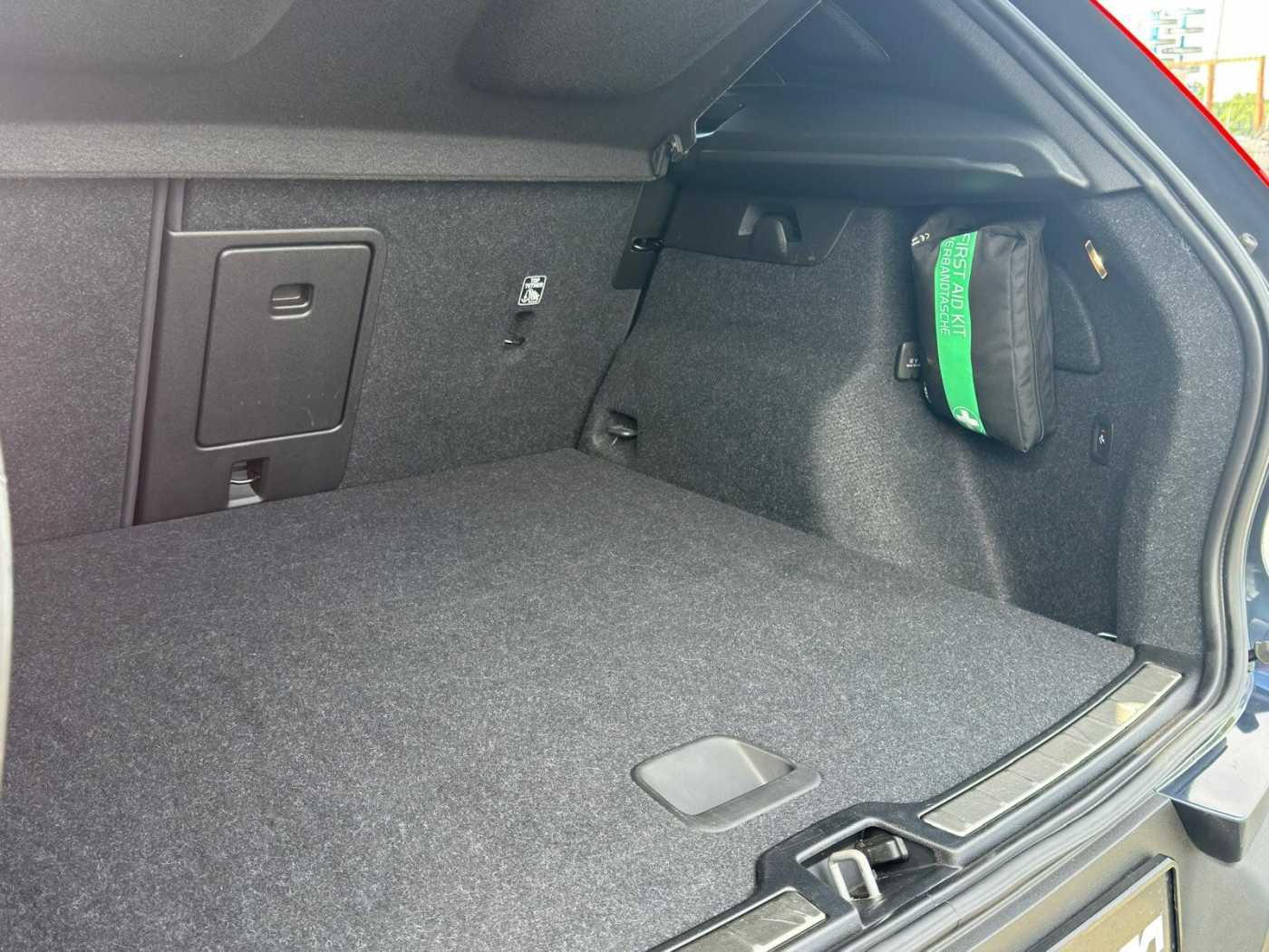 Volvo  T5 TwinEng Inscription Plug-In |AHK|20'ALU|