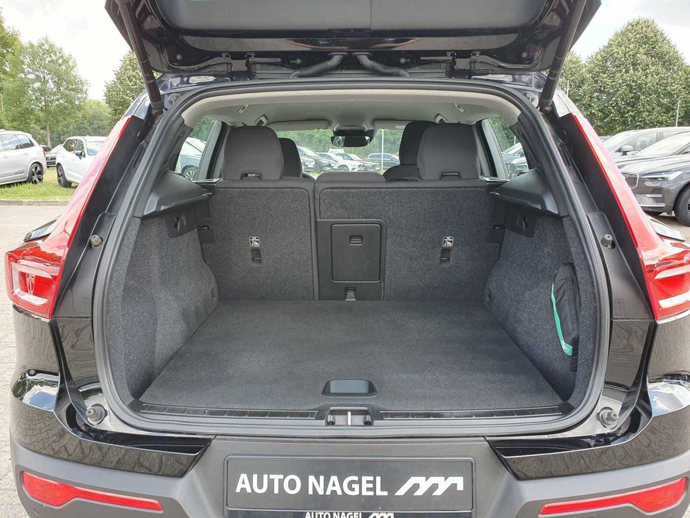 Volvo  T4 Twin Engine Inscription Expr