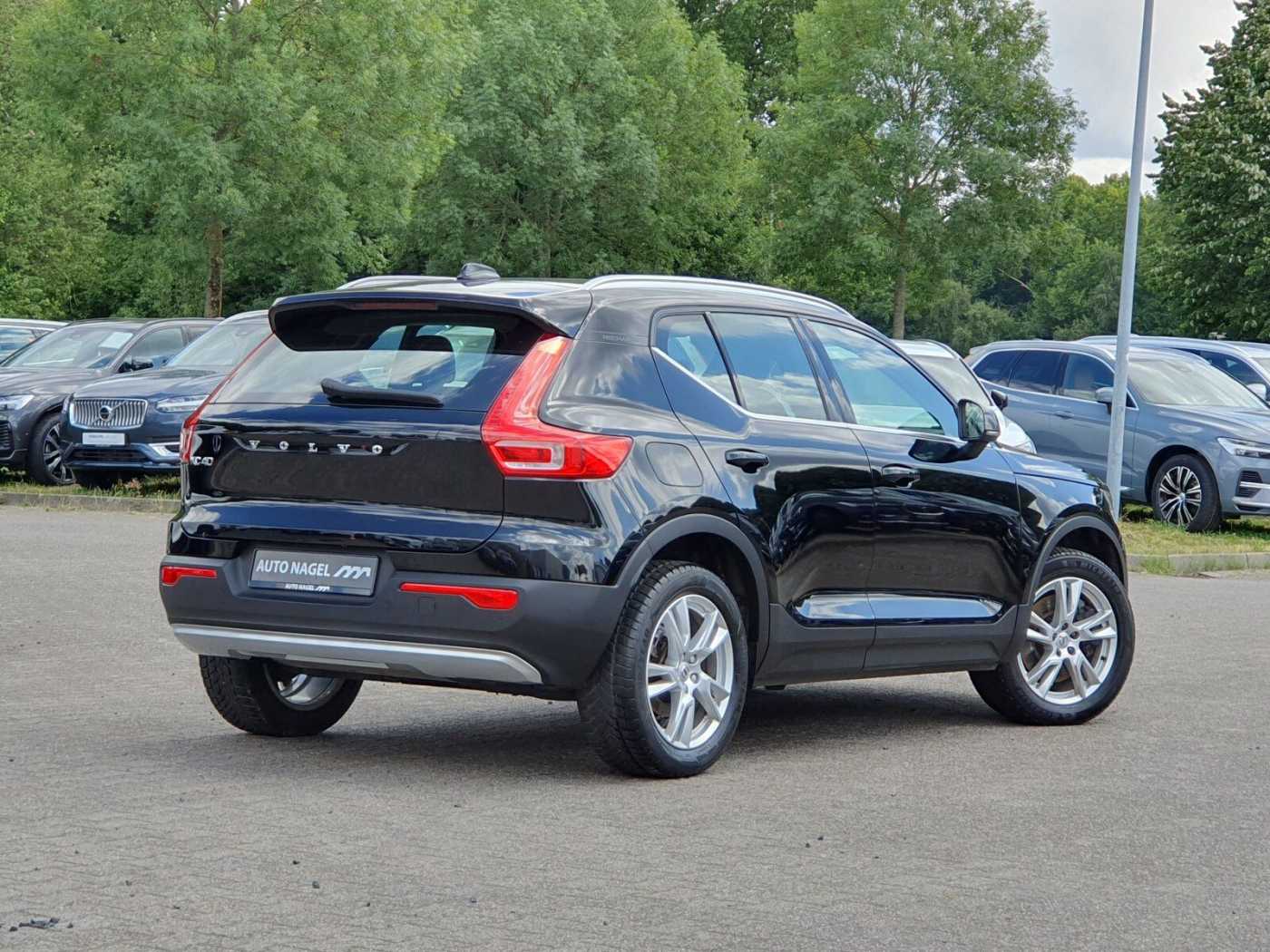 Volvo  T4 Twin Engine Inscription Expr