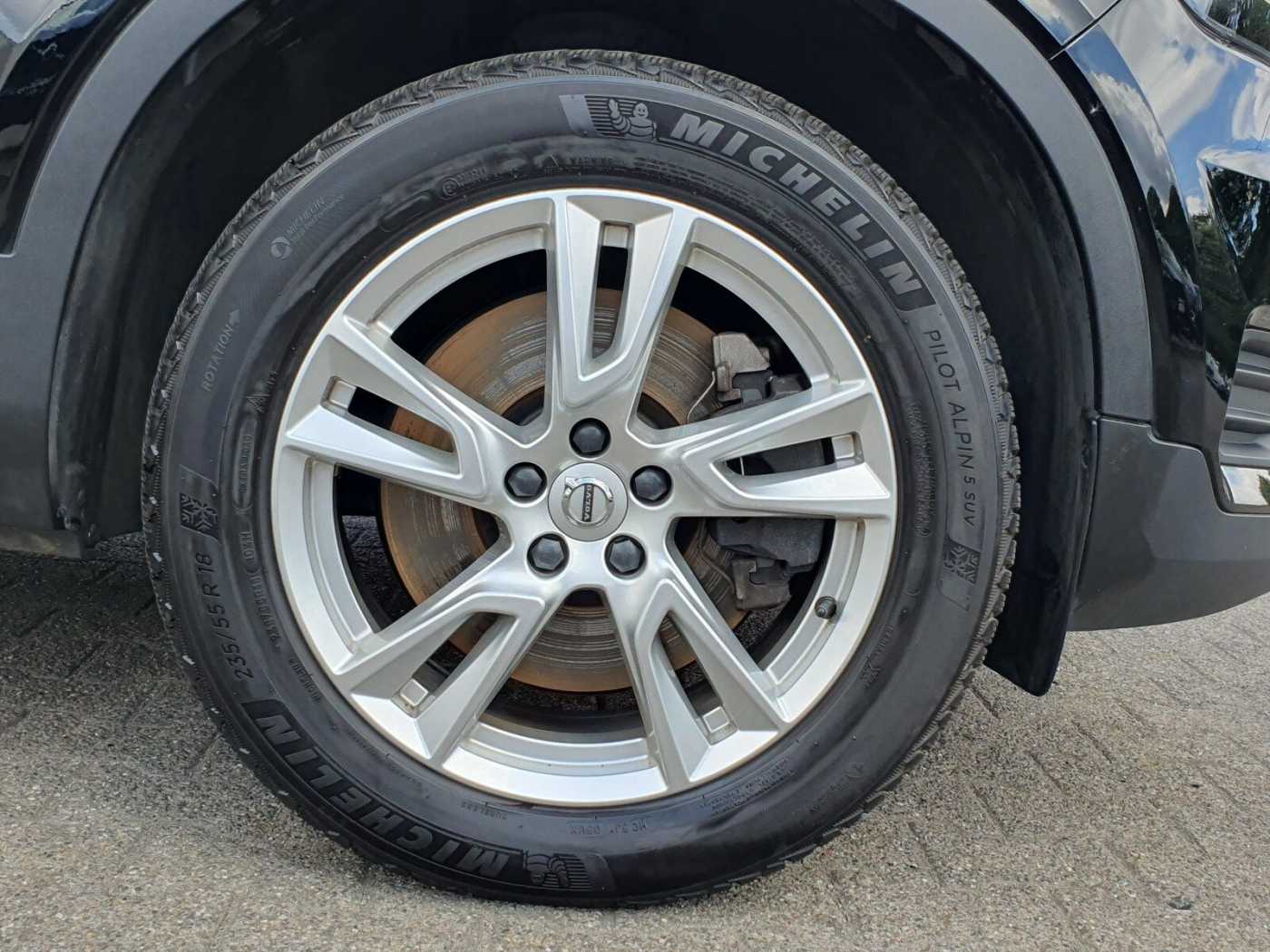 Volvo  T4 Twin Engine Inscription Expr