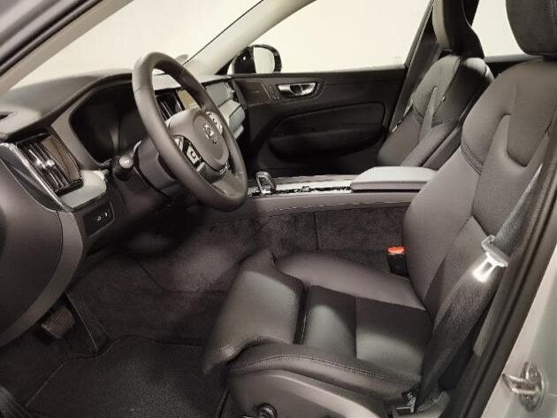 Volvo  T8 Ultra Dark PANO|AHK|