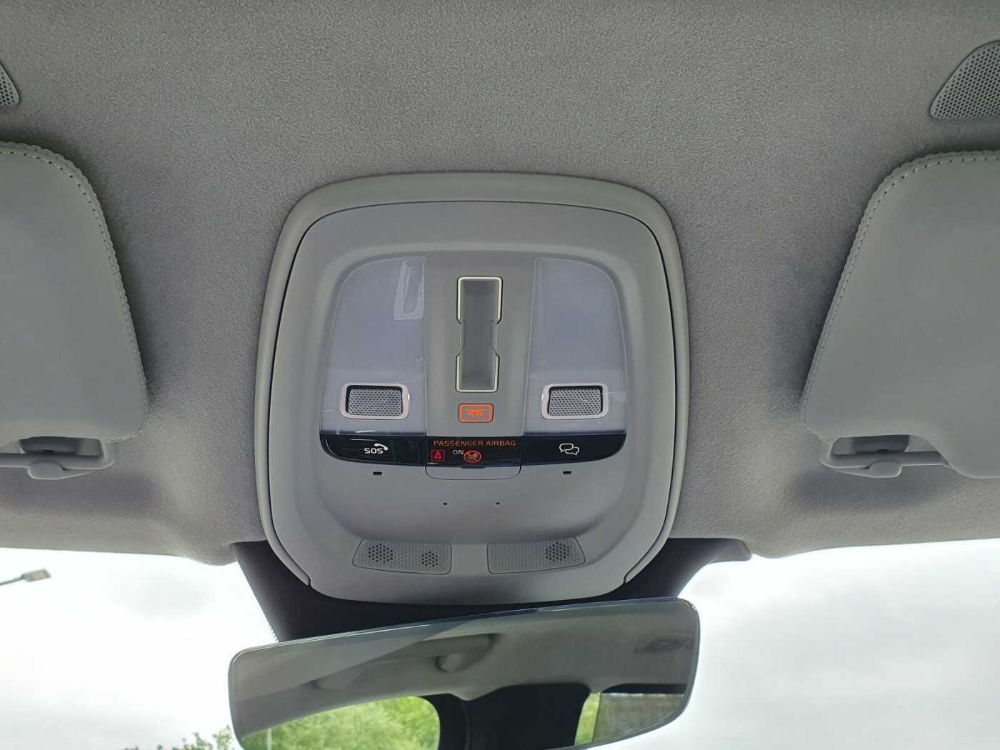 Volvo  T8 Ultra Bright 7 SITZER HEAD UP|CAM|LEDER|