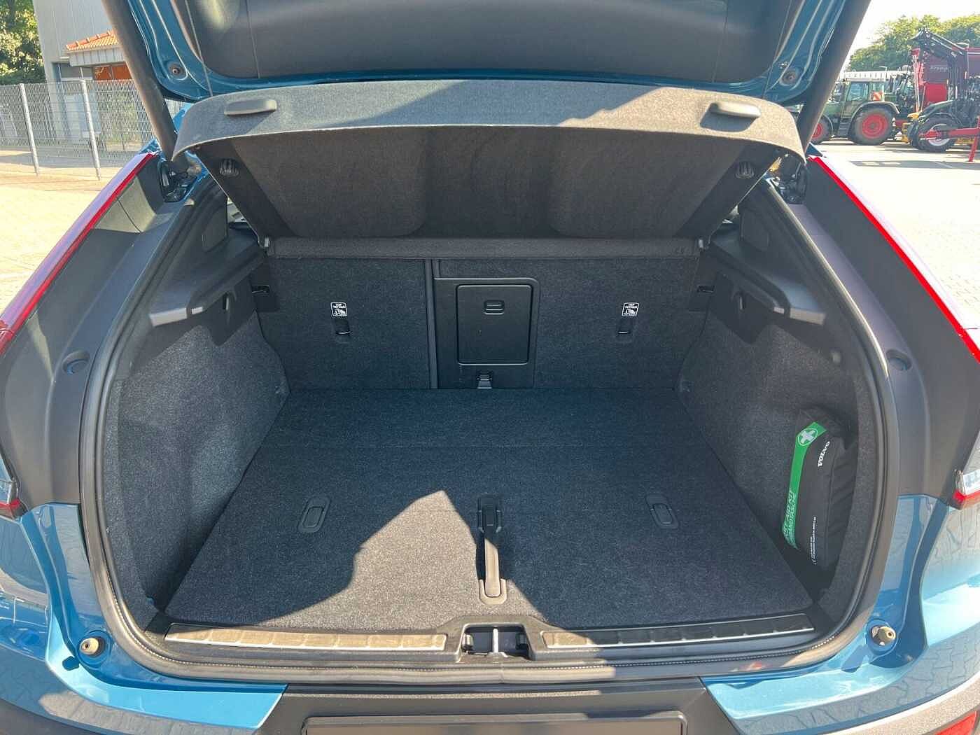 Volvo  Recharge Plus PANO|NAVI|LED|KAMERA|69kWh|AHK