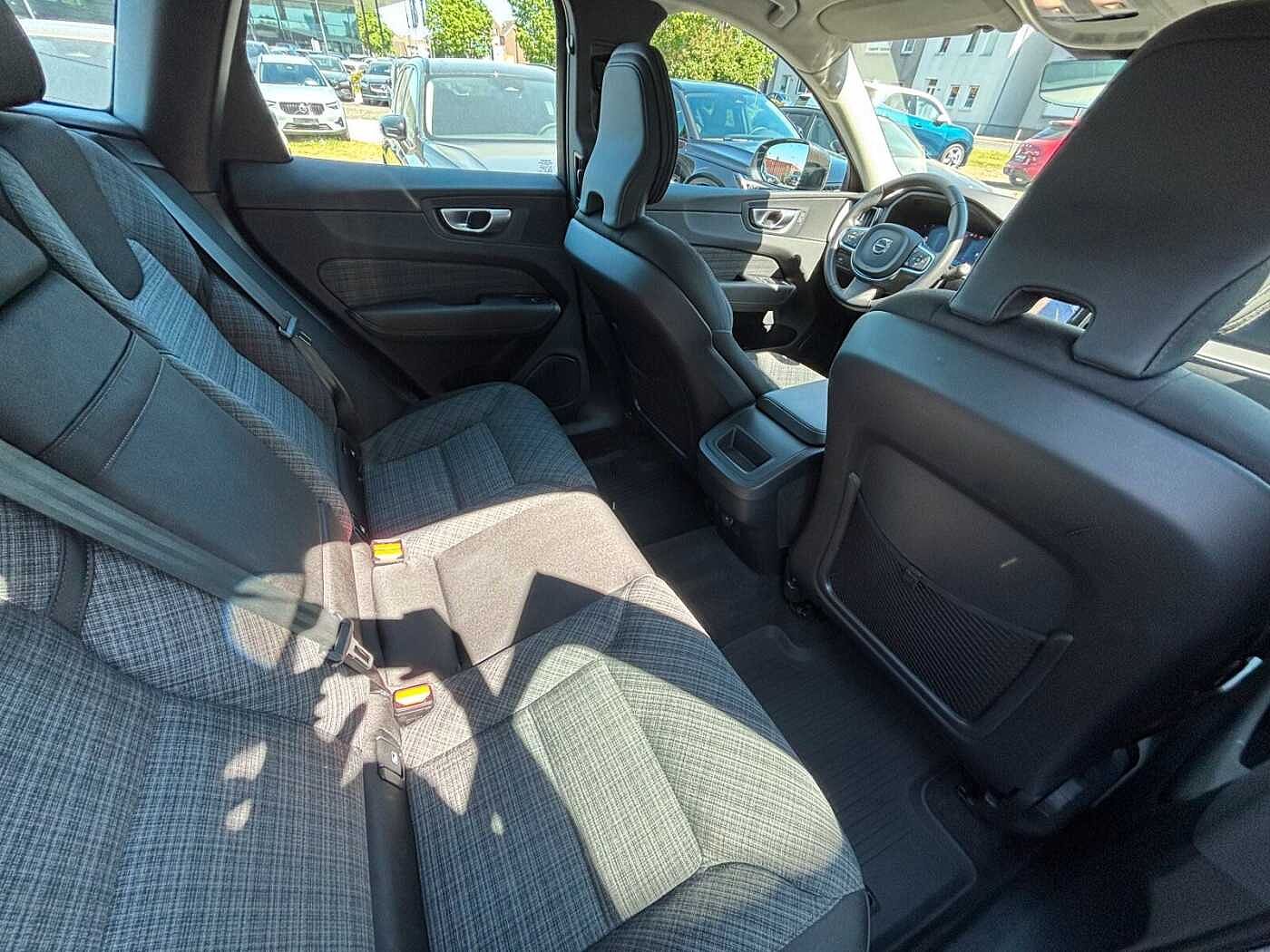 Volvo  B4 Autom. (Diesel) Core