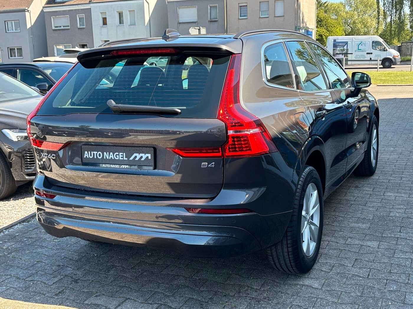 Volvo  B4 Autom. (Diesel) Core