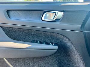 Volvo  P8 Pure Electric Plus Recharge AHK|WINTER|M