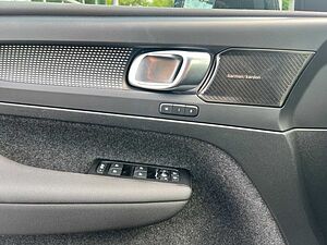 Volvo  Recharge Pro 20'ALU|CONNECT|