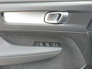 Volvo  T4 Twin Engine Inscription Expr