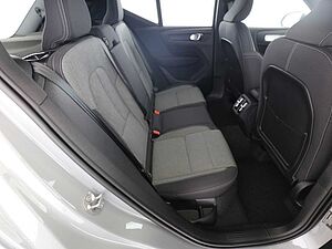 Volvo  B3 Core Keyless-Start/Autom. /Klima/LED/eFH.