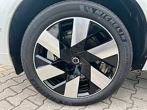 Volvo  T6 Plus Dark PANO|AHK|FLED|20'|