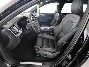 Volvo  T6 AWD Plus Black Ed. Plug-In SD/Autom. /LED