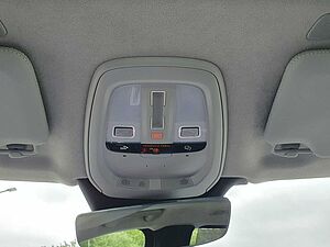 Volvo  T8 Ultra Bright 7 SITZER HEAD UP|CAM|LEDER|