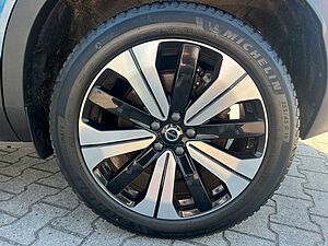 Volvo  Recharge Plus PANO|NAVI|LED|KAMERA|69kWh|AHK