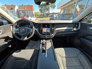 Volvo  B4 Autom. (Diesel) Core