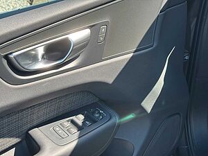 Volvo  B4 Autom. (Diesel) Core