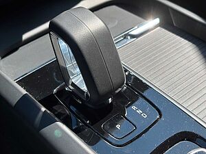 Volvo  B4 Autom. (Diesel) Core