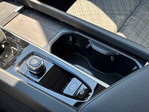 Volvo  B4 Autom. (Diesel) Core