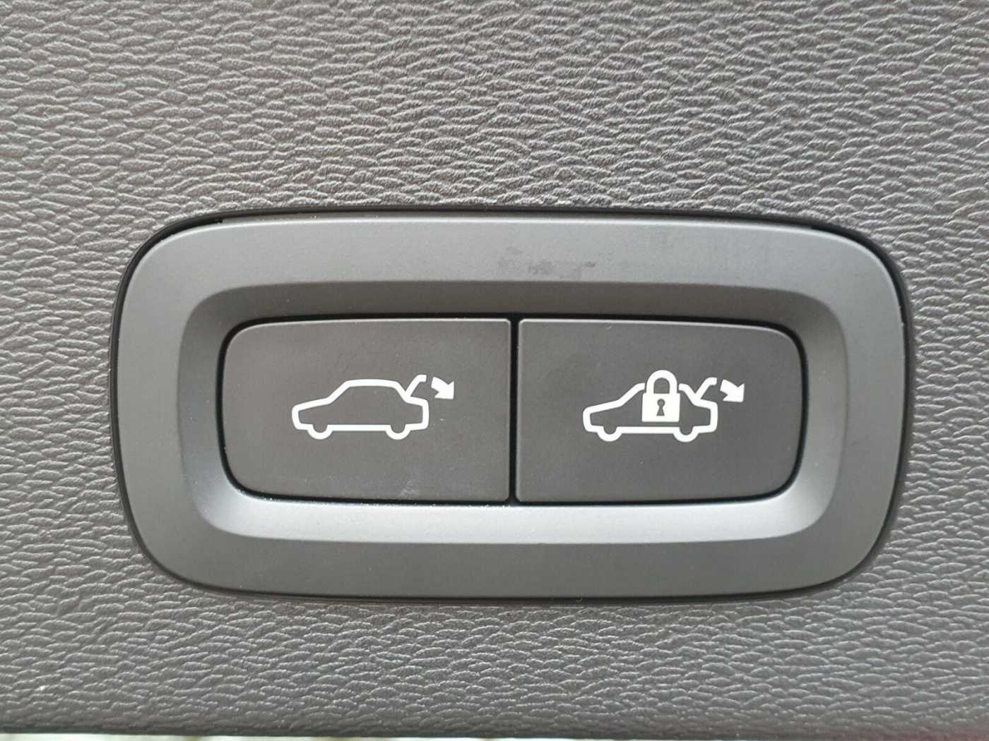 Volvo  Recharge Plus Extended Range