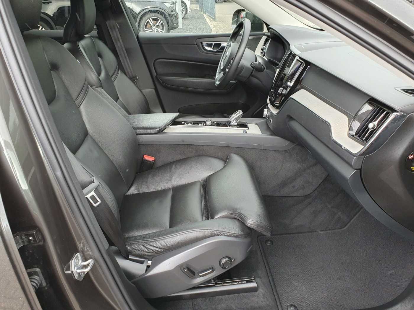 Volvo  T8 AWD Inscription Plug-In (EURO 6d)