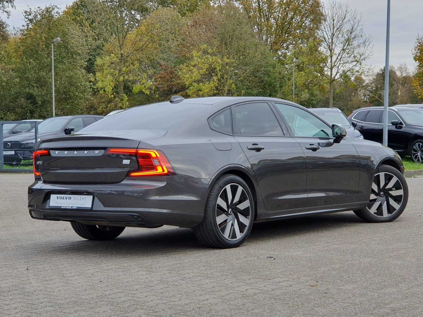 Volvo  Recharge T8 AWD Plus Dark PANO | POLESTAR