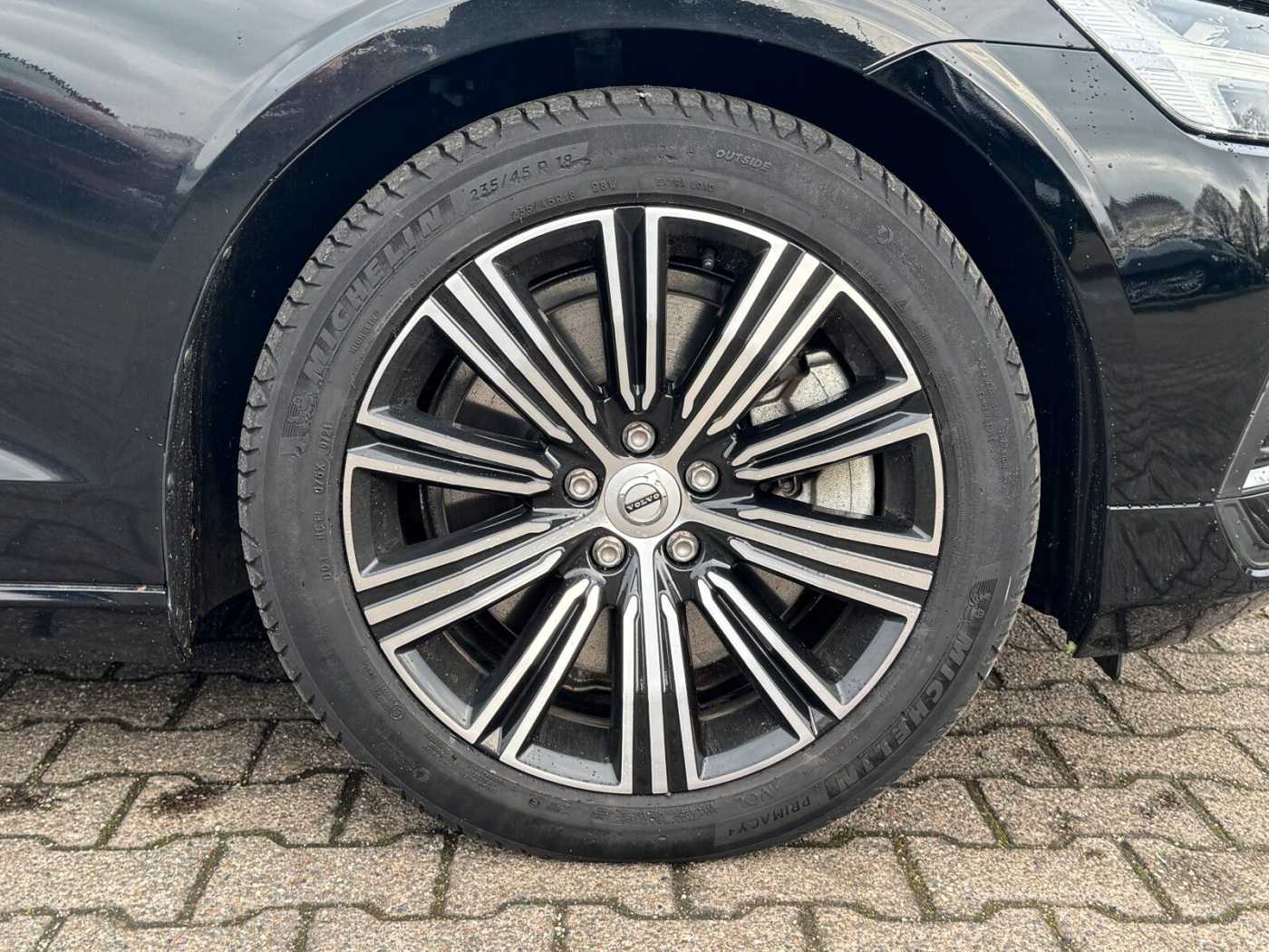 Volvo  T6 TwinEngine AWD Inscription Expression LED