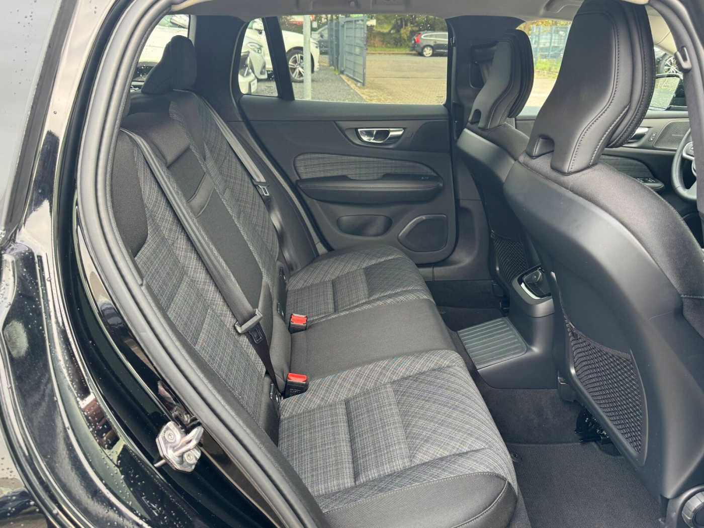 Volvo  T6 TwinEngine AWD Inscription Expression LED