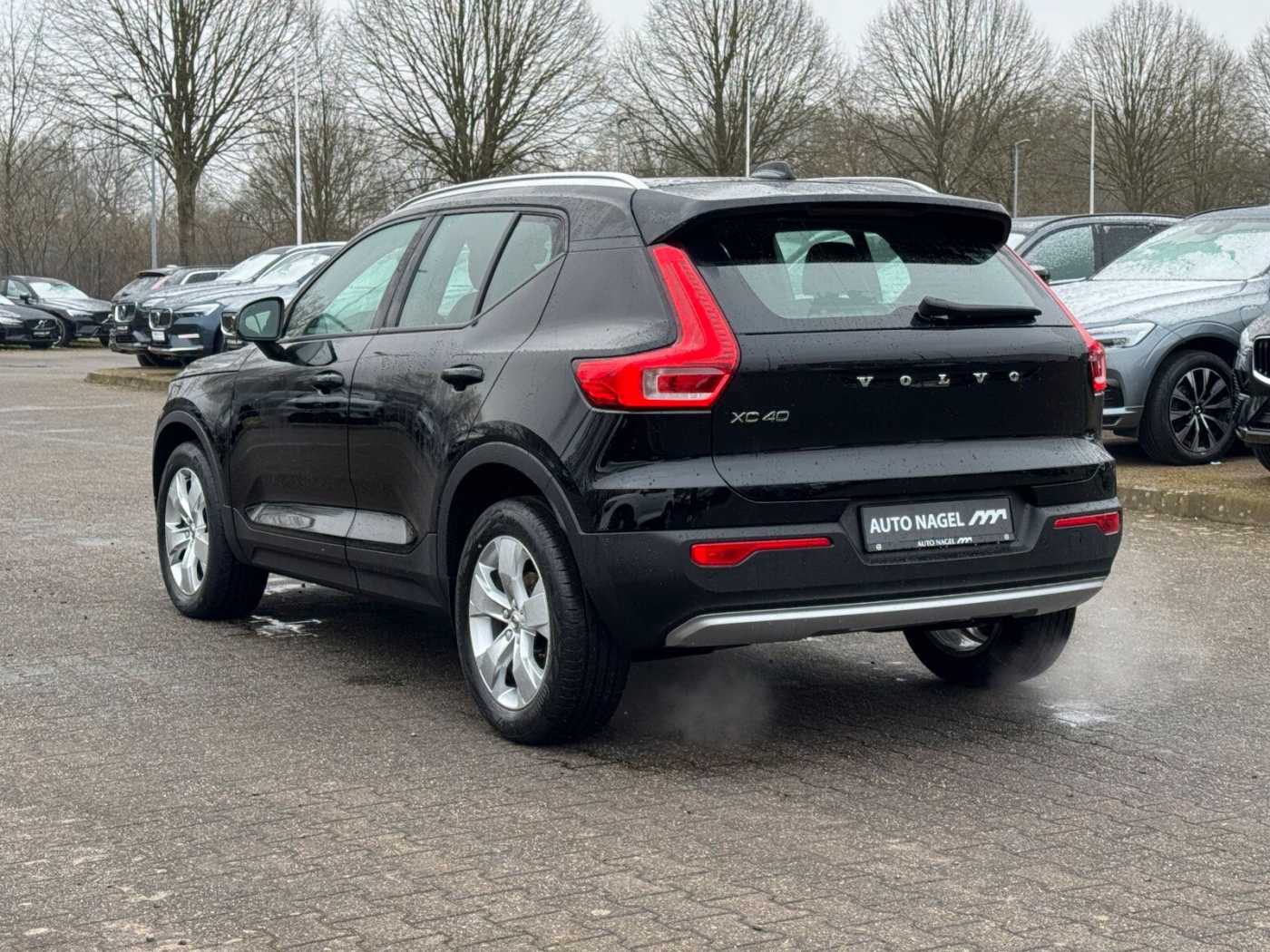 Volvo  D3 2WD Momentum Pro Navi/KeylessStart/Klima